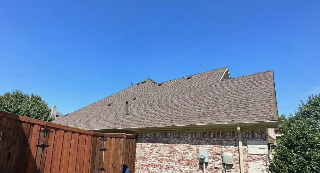 Completed roof replacement project in Rio Grande City